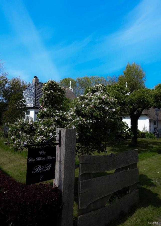 The Wee White Hoose Bed & Breakfast Oosternijkerk Dış mekan fotoğraf